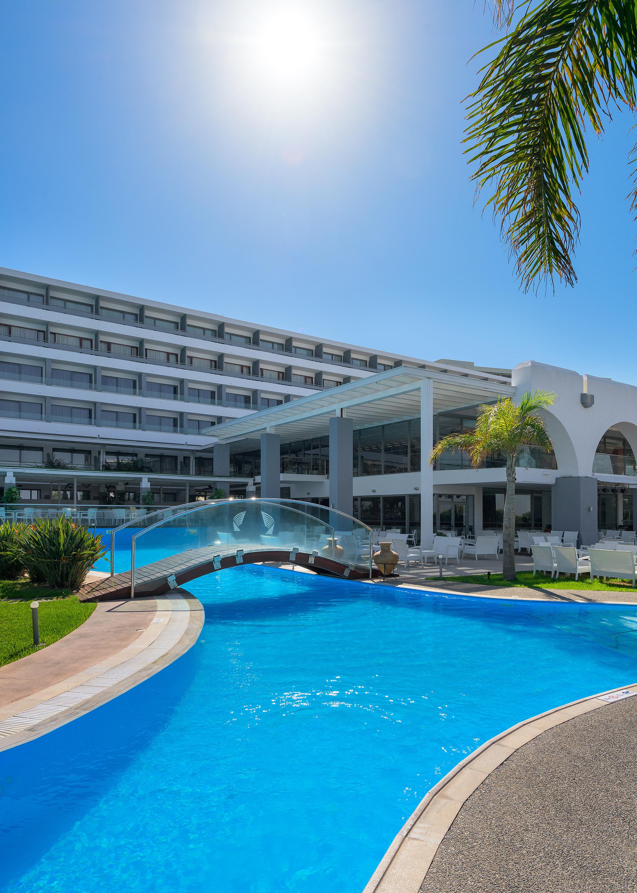 Oceanis Beach Hotel Ixia  Exteriör bild