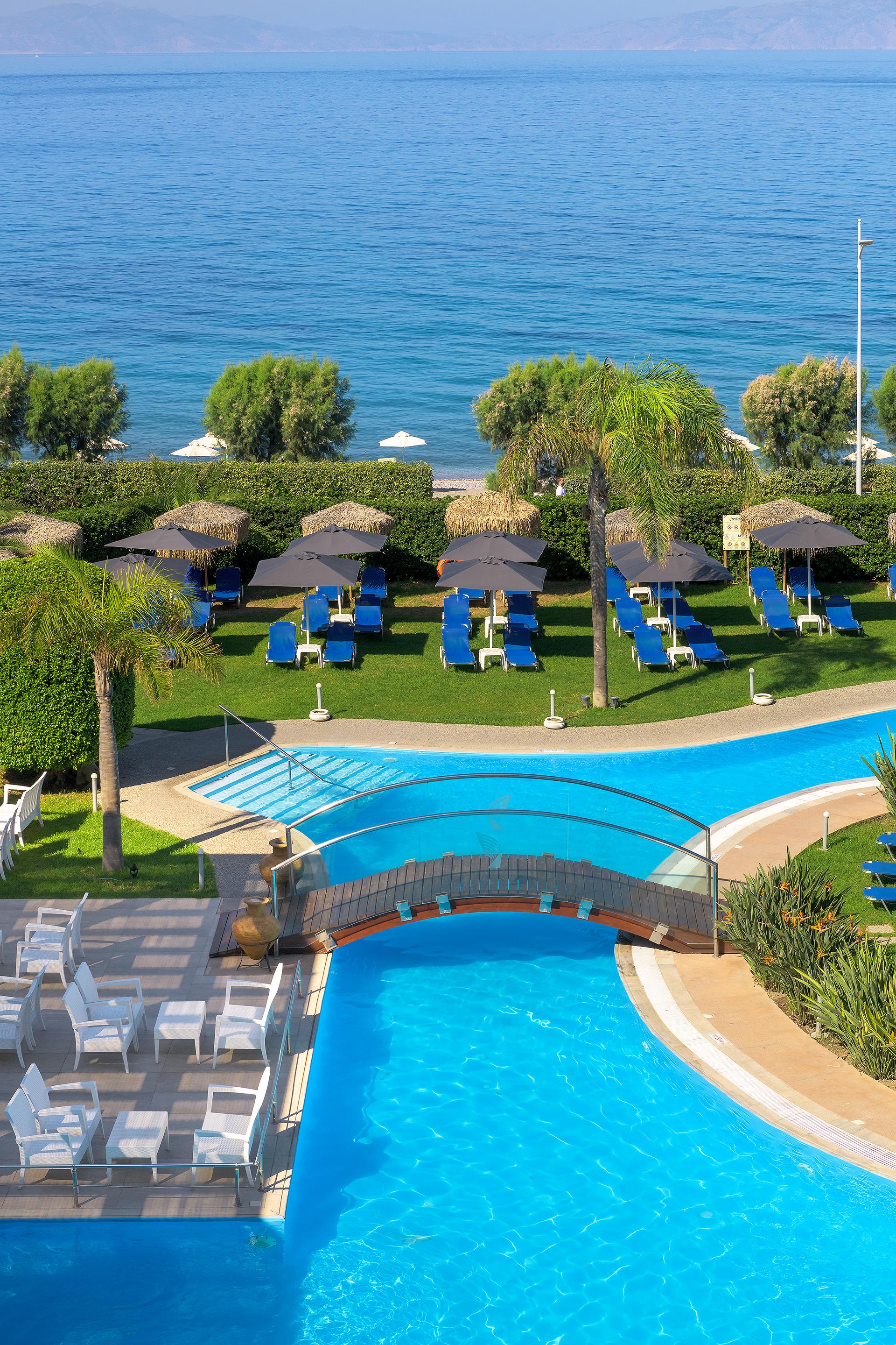 Oceanis Beach Hotel Ixia  Exteriör bild
