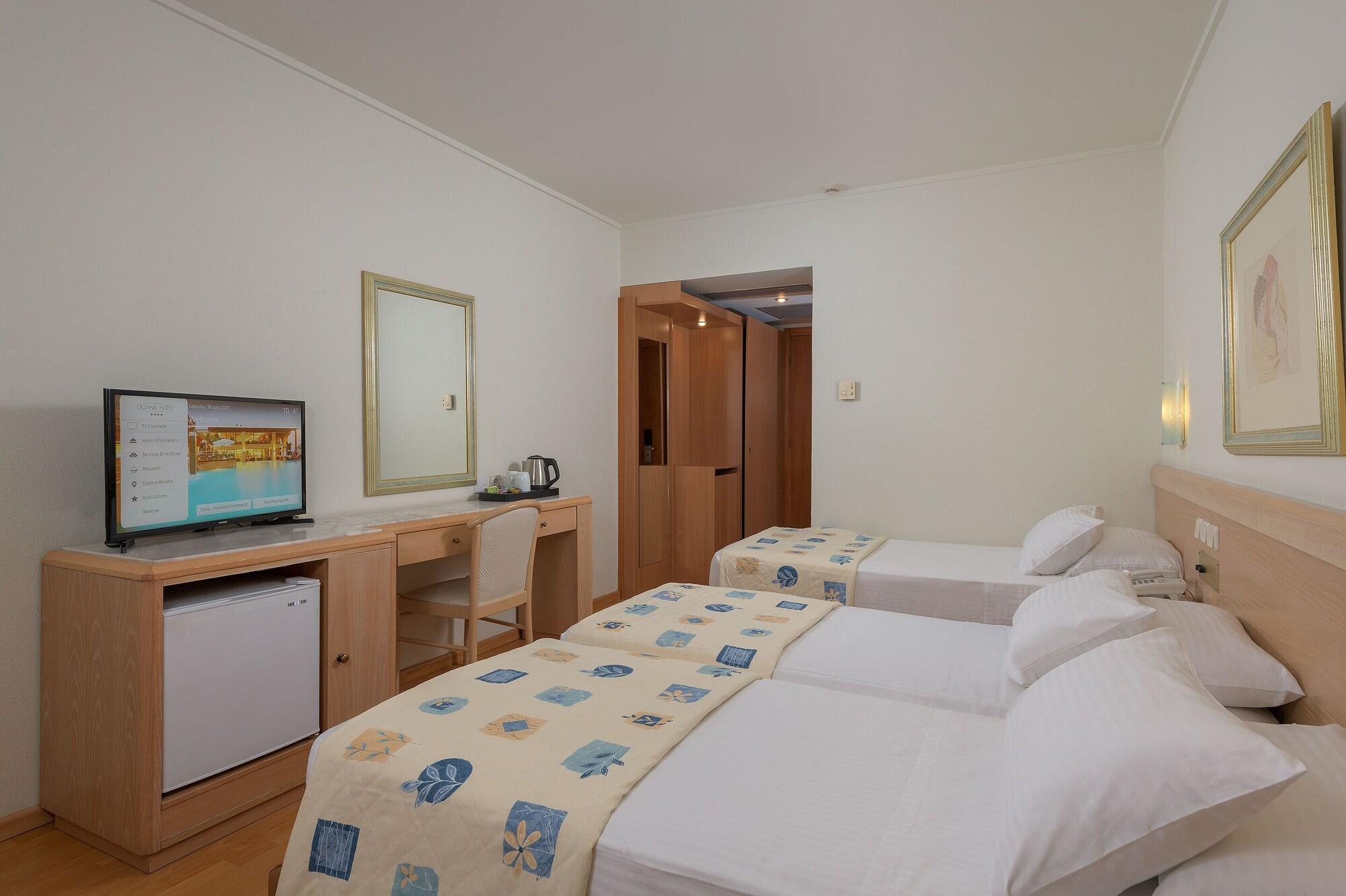 Oceanis Beach Hotel Ixia  Exteriör bild